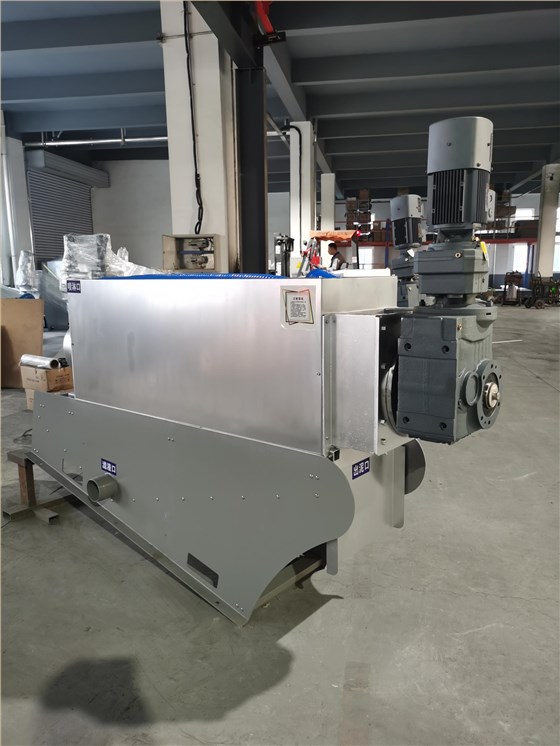 污泥脫水疊螺機(jī) 污泥脫水疊螺機(jī)