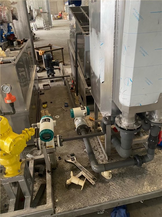 撬裝疊螺機(jī)(1)